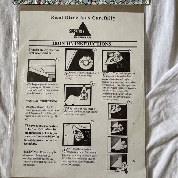 Precious Moments Iron-On Transfers Girl With Kitten & Couple On A Cloud Designs - Picture 9 of 9